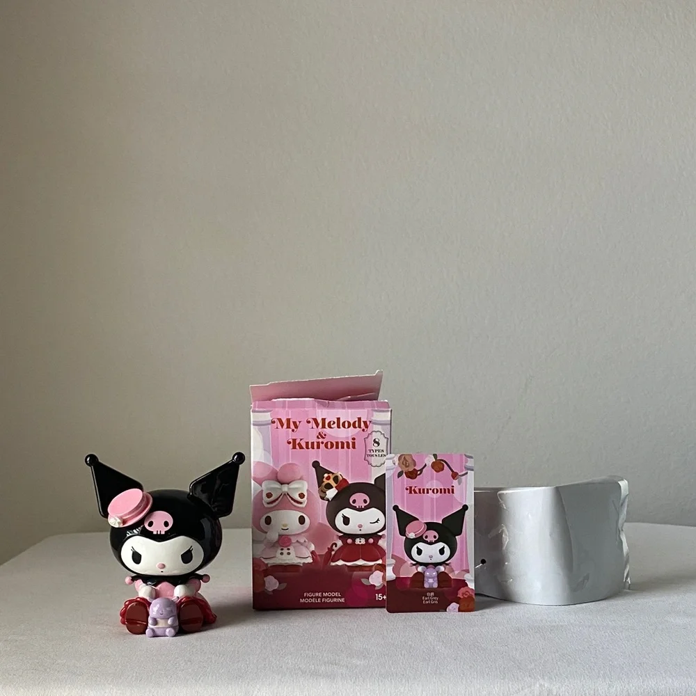 Sanrio Kuromi Rose and Earl Figure